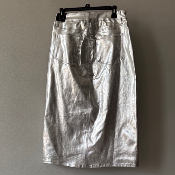 Everly Silver Metallic Skirt - Picture 4 of 4